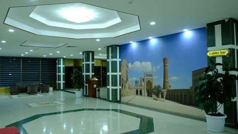 Grand Bukhara, Lobby