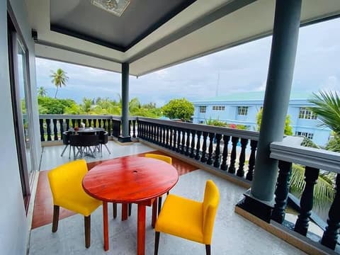 Ekefaru Inn, Terrace/patio