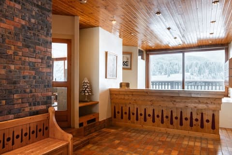 Crystal Hôtel Courchevel, Reception