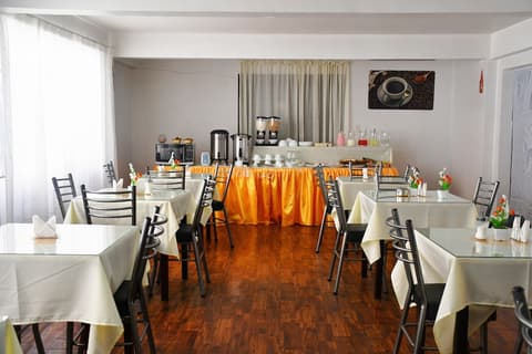 EXPRESS HOTEL, Breakfast buffet