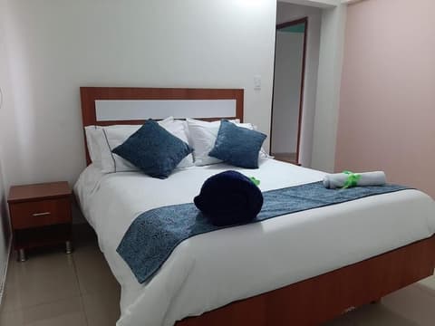 Hotel Calantha, Room