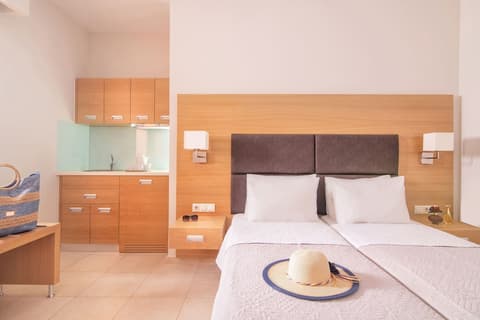 Pleasure Beach Hotel, Room