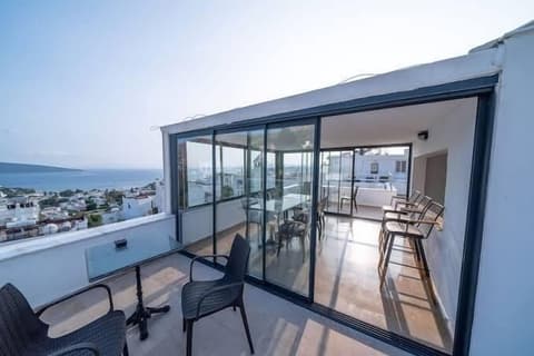 Ilya Apart 2, Terrace/patio