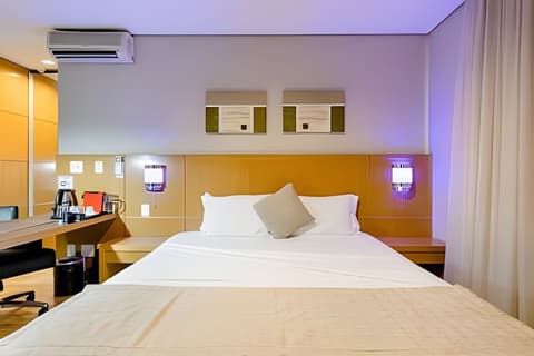 Flat Osasco Trade, Room