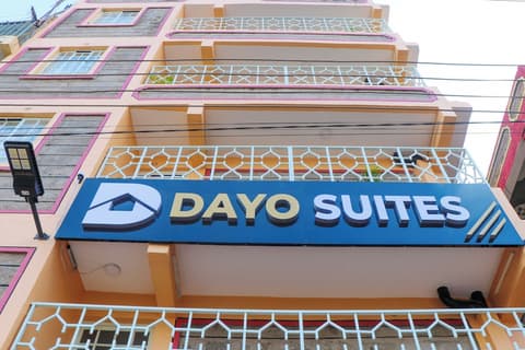 DAYO SUITES AND HOTEL, Front of property