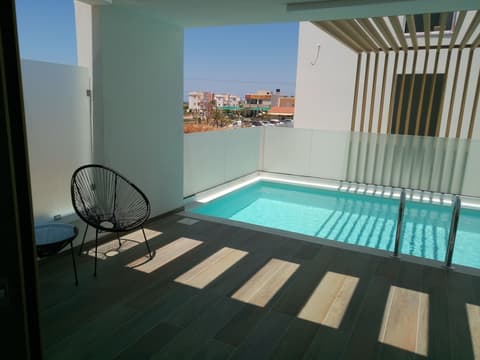 Meropi Hotel, Terrace/patio