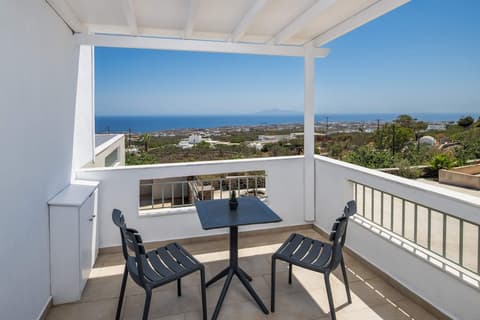Hillside Elegance, Terrace/patio