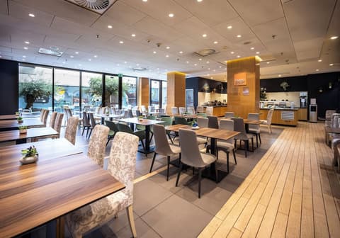 Nobel Palace Hotel, Breakfast area