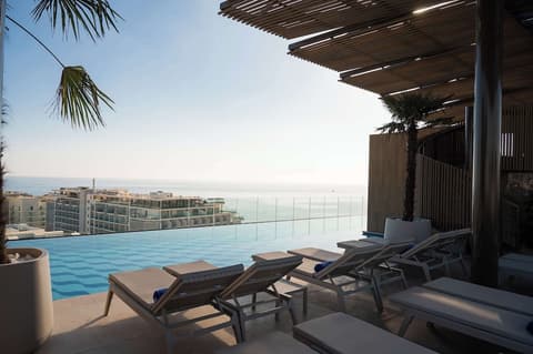 Best Western Premier Malta, Outdoor pool