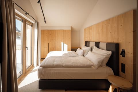 ADEA Lifestyle Suites, Room