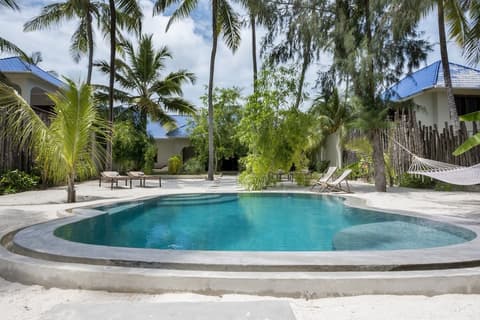 RoRi Private Luxury Villas, Private pool