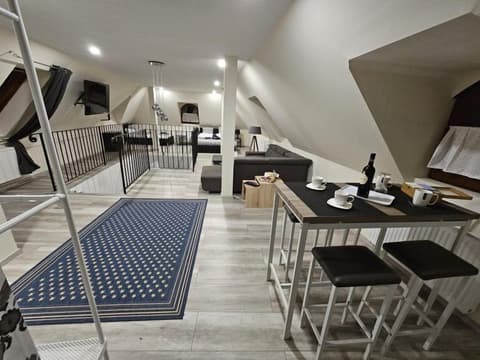 Végvári Hotel Eger, Room