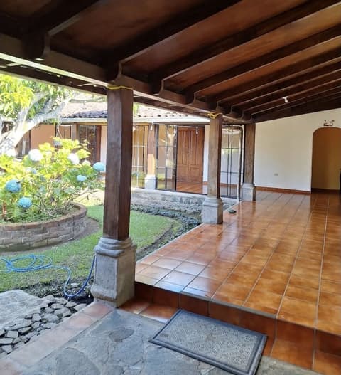 Hotel y Restaurante Hacienda, Interior