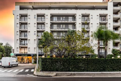 B&B Hotel Bari Rondò, Exterior