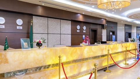 Al Safwah Hotel Tower 3, Reception