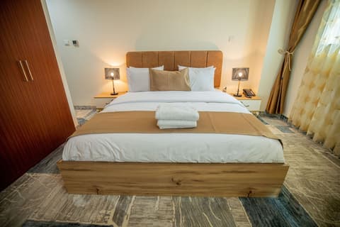 NIAMEY MALL & RESIDENCE, Room