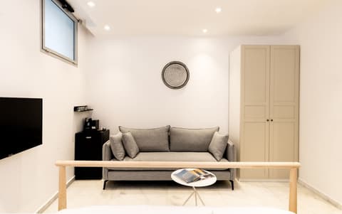 Jaffa Port TLV Hotel Apartments, Room