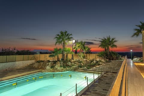 MASSERIA DELPRETE, Outdoor pool