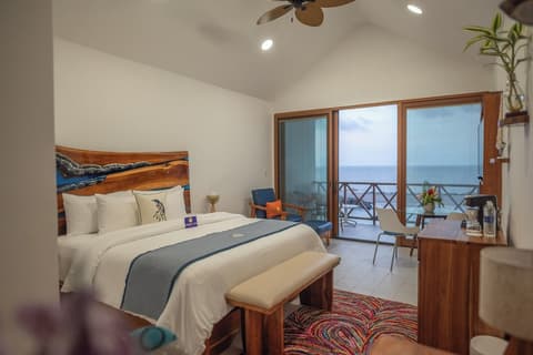 Ordovician Beach Resort, Room