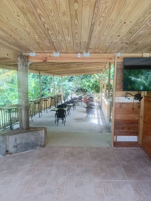 Pinard's Mountain Resort - Cottage 10, Outdoor dining