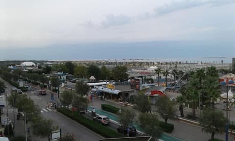 Residence Rex, Exterior