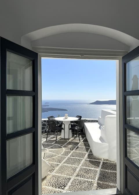 ATER ALBUS COLLECTION by K&K, Room