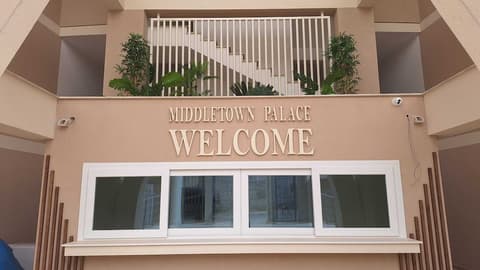 MIDDLE TOWN PALACE TROPEA, Reception