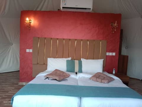 Star Wars Wadi Rum, Room