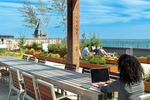 Niche Living Dun Laoghaire, Terrace/patio