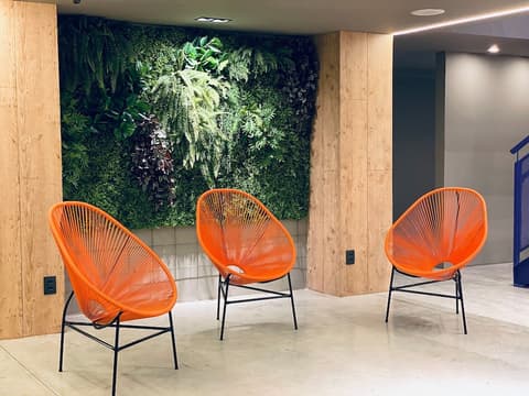 Sun Smart Hotel, Interior