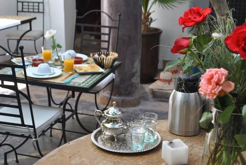 Riad Essaada, Restaurant