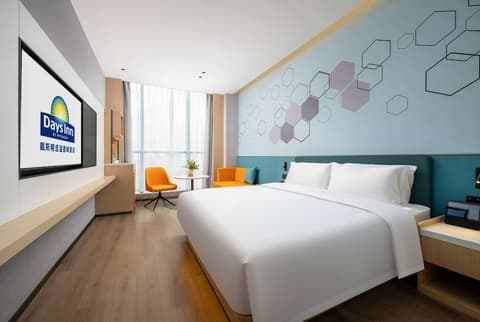 Days Inn By Wyndham Zhuhai Gongbei Port, Room