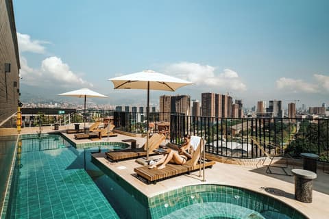 Heiss Hotel By Jalo, Pool