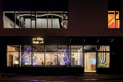 CityHub Reykjavik, Exterior