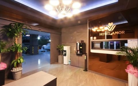 AmorHotelgimhae, Lobby sitting area