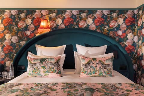 Ginette à la Folie, Room