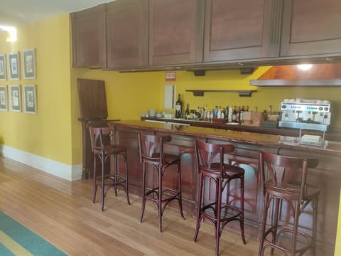 Hotel Suite Mioño Castro, Living area