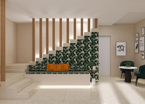 Lunar Hotel, Reception