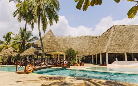 JAZ Adonia, View from property