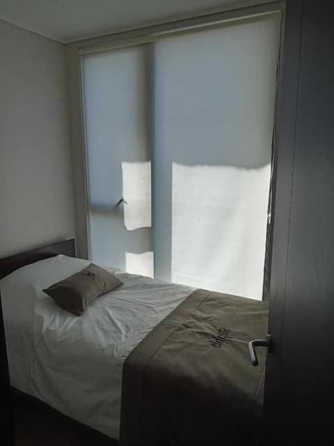 ELDEPTO Padre Mariano, Room