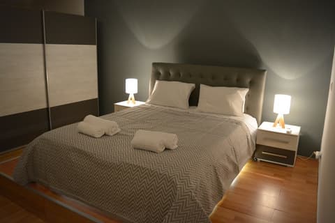 Cinema Zeus Studios - By Avelink, Room