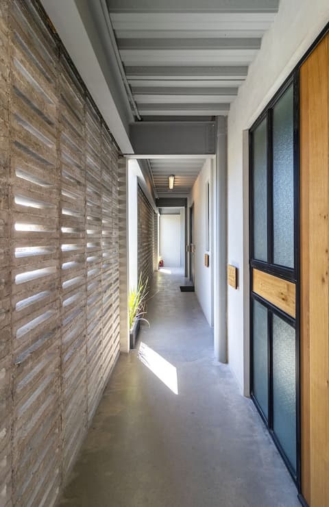 ÍNDIGO QUERÉTARO, Interior entrance