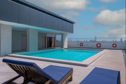 Best Western Plus Jeddah Hotel Madinah Road, Pool