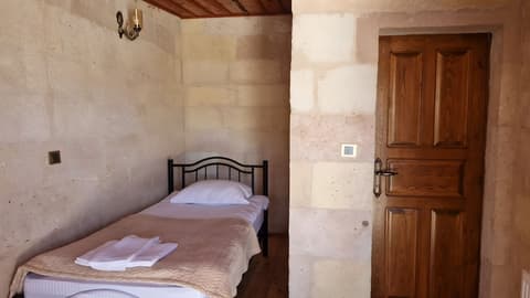 Mustafa Bey Konağı, Room