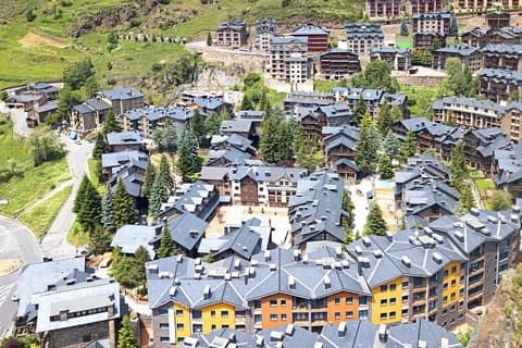 El Tarter Spacious Ski Apartment, Exterior