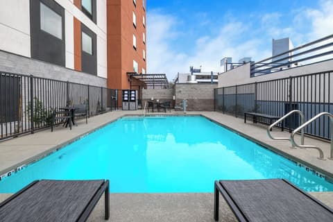 Atwell Suites Henderson at the Pass by IHG, Pool