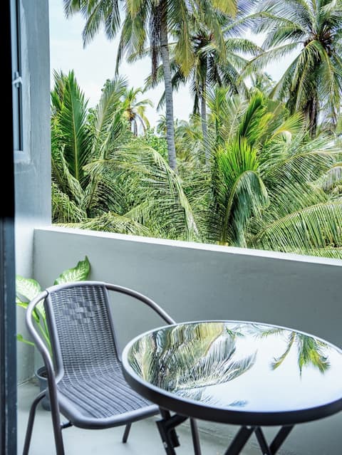 La Pearl Mathiveri, Room