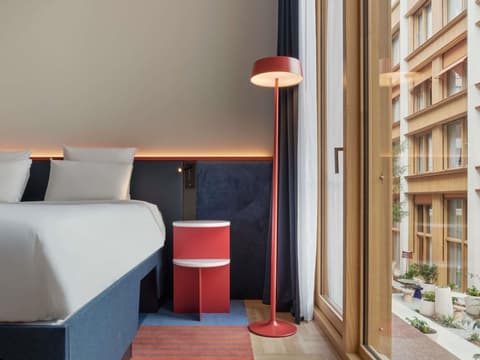 TRIBE Paris Pantin, Room