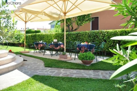 Villa Chiara, Balcony