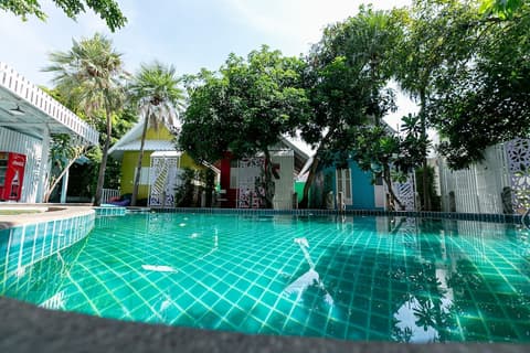 Deeden Pattaya Resort, Pool